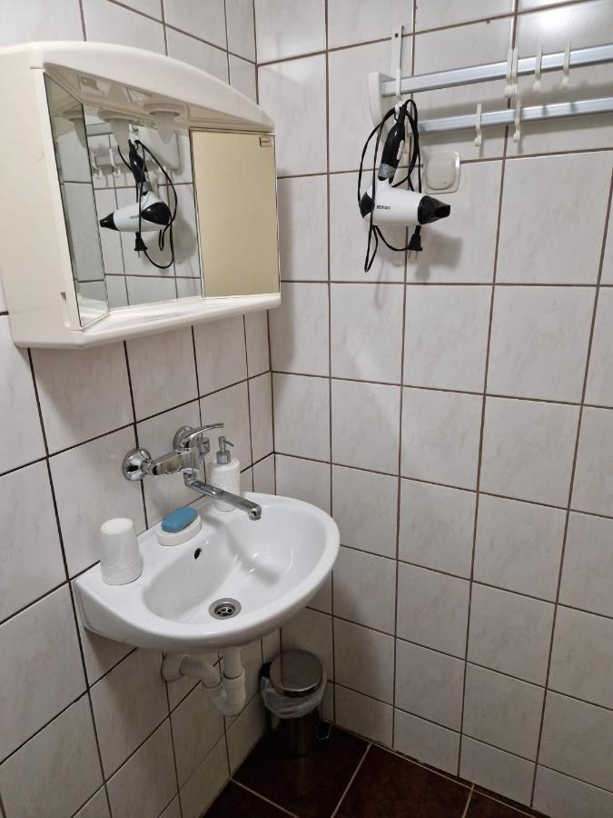 Apartment Misic ルティナ エクステリア 写真